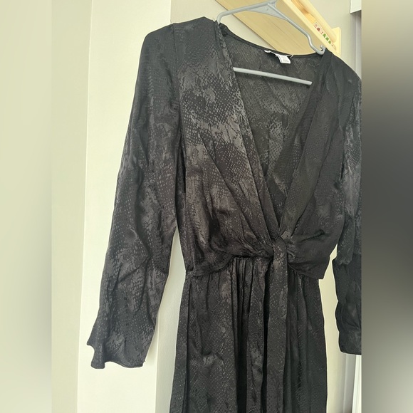 TOPSHOP dress - Picture 2 of 6